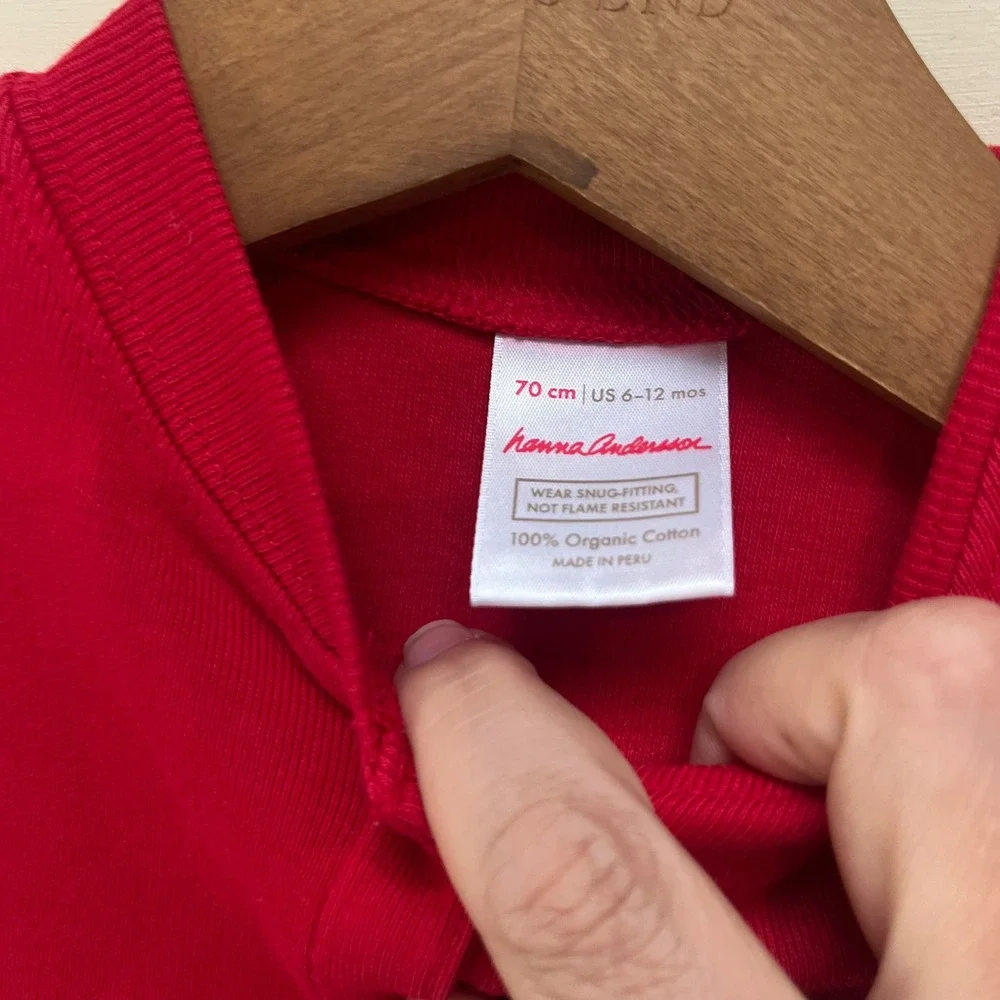 Hanna Andersson Red Organic Cotton Gnome Knee Patch Sleeper Pajamas‎ 6-12 Months